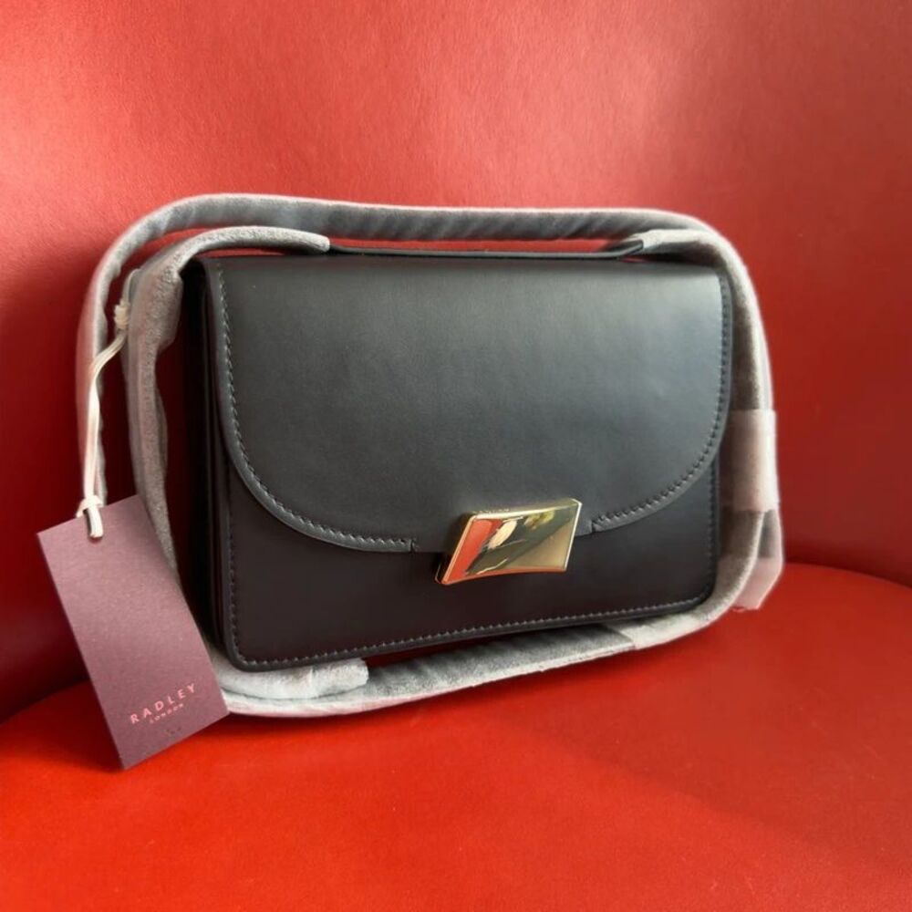 Radley London The Belsize Leather Small Flapover Shoulder Bag Black NEW